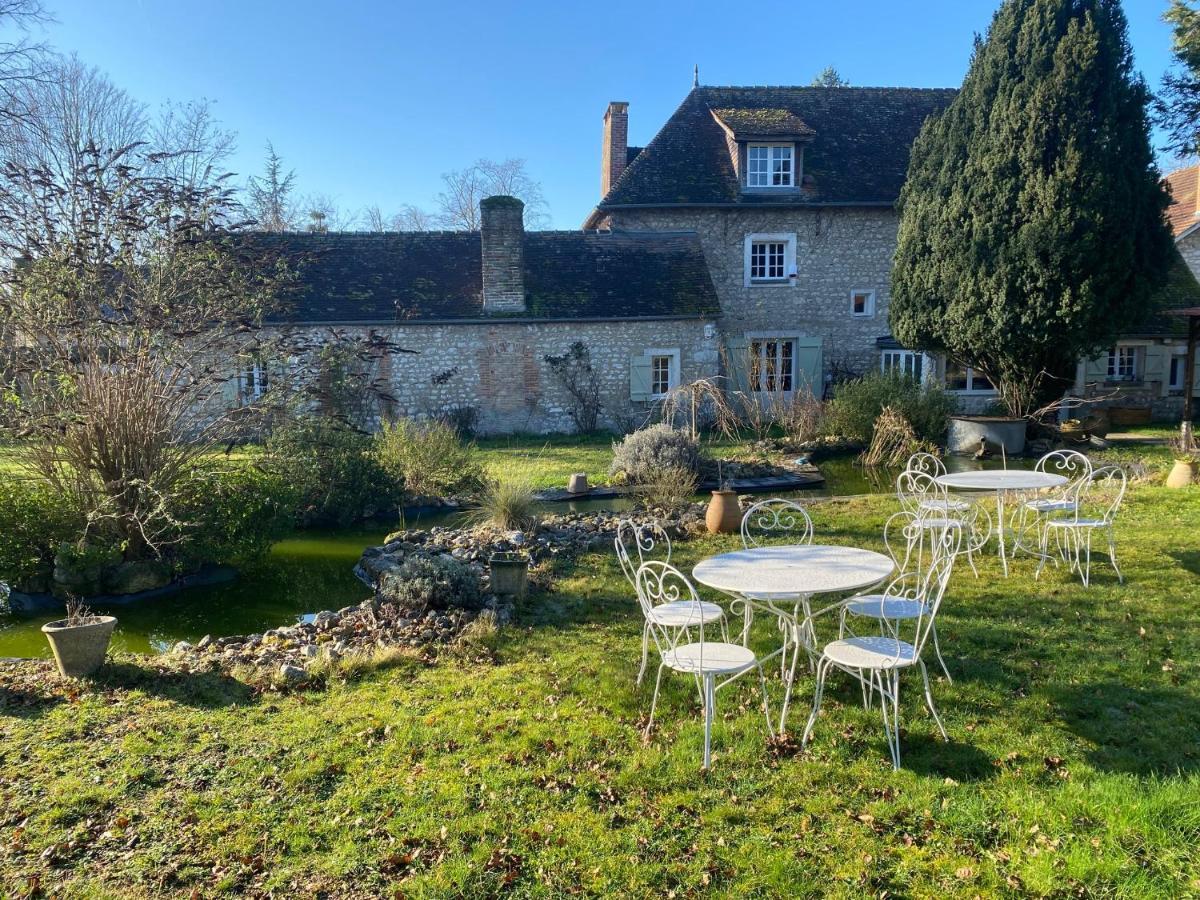 Une Vie En Rose Bed & Breakfast Pressagny l'Orgueilleux Exterior photo