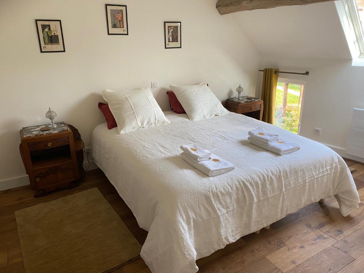 Une Vie En Rose Bed & Breakfast Pressagny l'Orgueilleux Room photo