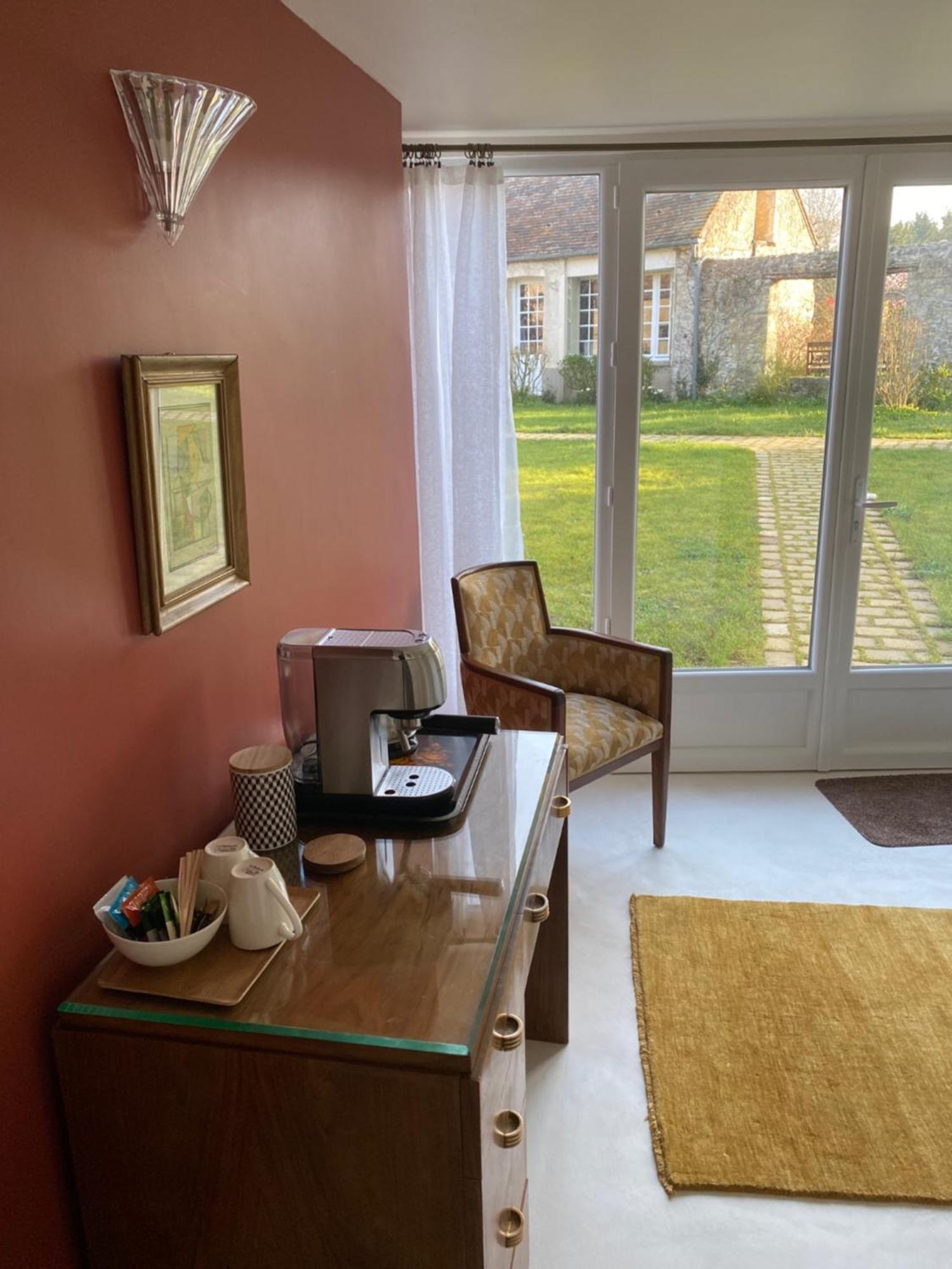 Une Vie En Rose Bed & Breakfast Pressagny l'Orgueilleux Room photo